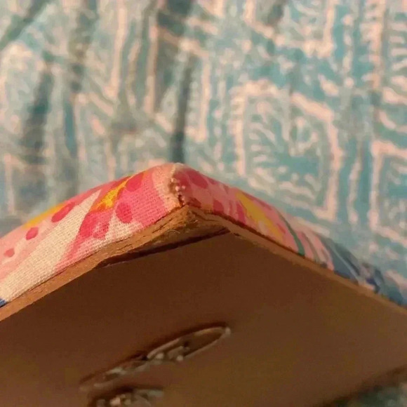 Pottery barn slathouse pin board Lilly Pulitzer GUC 73 - Picture 6 of 14